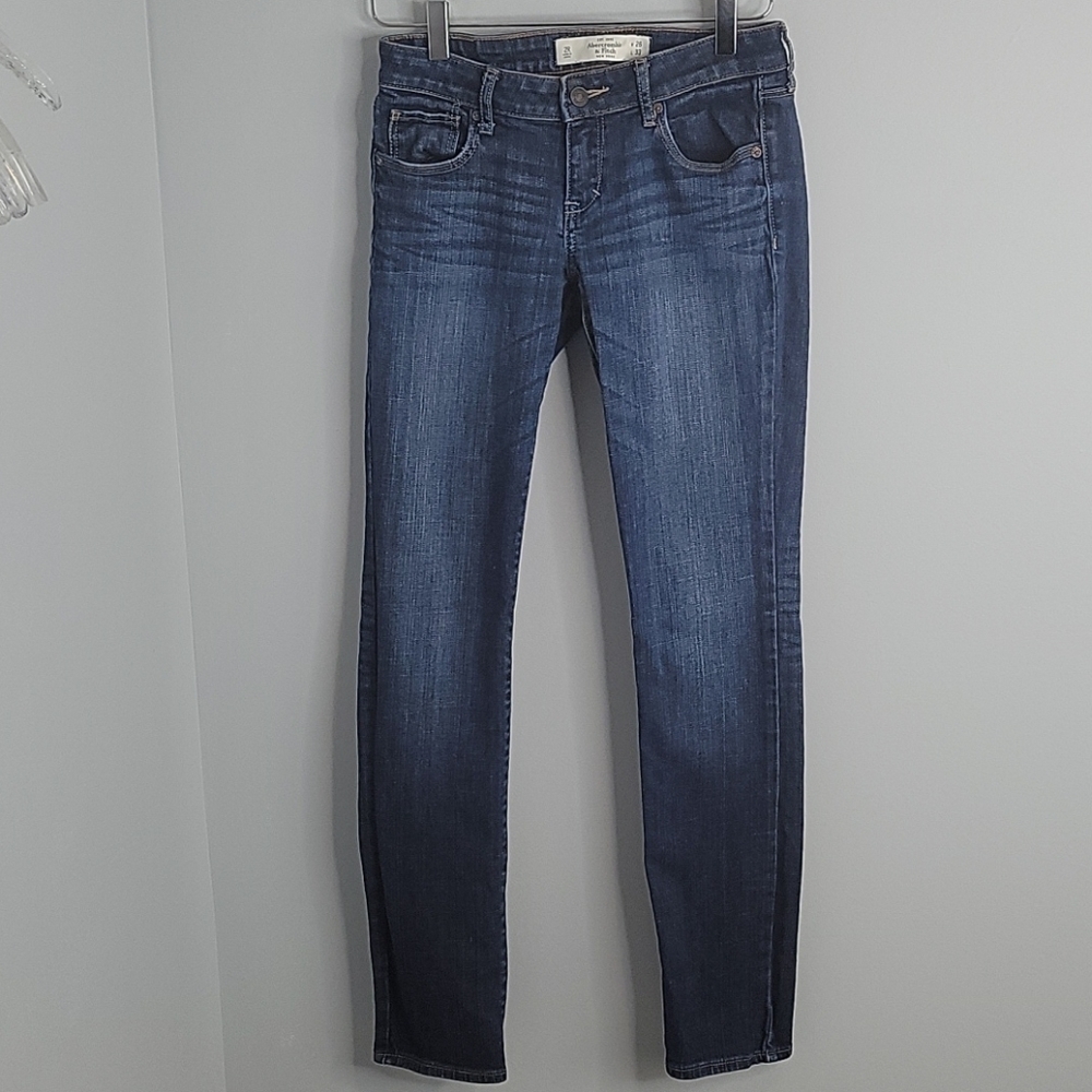 Abercrombie & Fitch Low Rise Skinny Blue Jeans 2R 27 x 31